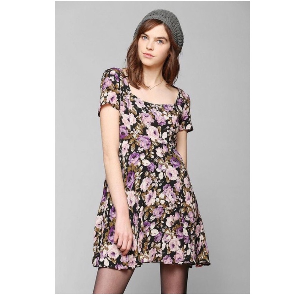 Kimchi Blue Floral cross back skater dress